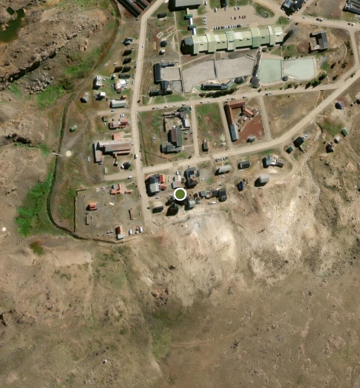 Vista satelital de Copahue con la ubicación de Aldea Termal señalada
